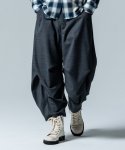 画像15: 【glamb 2025Spring先行予約】glamb グラム / Irregular Tuck Wide Slacks (2色展開) (15)